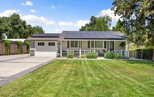 Charming 2-bedroom cottage in the heart of Loomis - Loomis, California