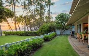Kihei Beachfront Beauty - Kihei, Hawaii