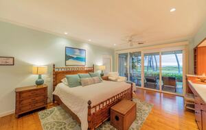 Kihei Beachfront Beauty - Kihei, Hawaii