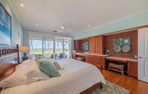 Kihei Beachfront Beauty - Kihei, Hawaii