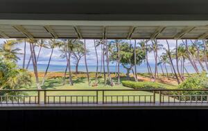 Kihei Beachfront Beauty - Kihei, Hawaii
