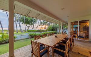 Kihei Beachfront Beauty - Kihei, Hawaii