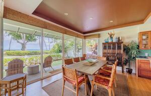 Kihei Beachfront Beauty - Kihei, Hawaii