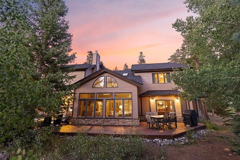 Silverthorne Sanctuary with Buffalo Mountain Views - Silverthorne, Colorado