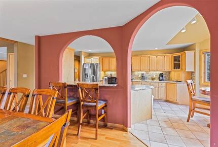 Silverthorne Sanctuary with Buffalo Mountain Views - Silverthorne, Colorado