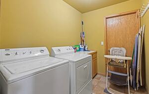 Silverthorne Sanctuary with Buffalo Mountain Views - Silverthorne, Colorado