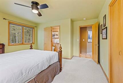 Silverthorne Sanctuary with Buffalo Mountain Views - Silverthorne, Colorado