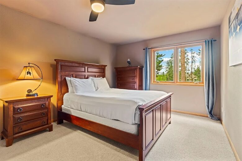 Silverthorne Sanctuary with Buffalo Mountain Views - Silverthorne, Colorado