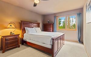 Silverthorne Sanctuary with Buffalo Mountain Views - Silverthorne, Colorado