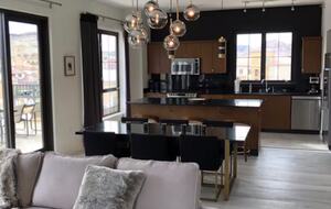 Top-Floor Luxury Suite Overlooking the Water & Montelago Village - Henderson, Nevada