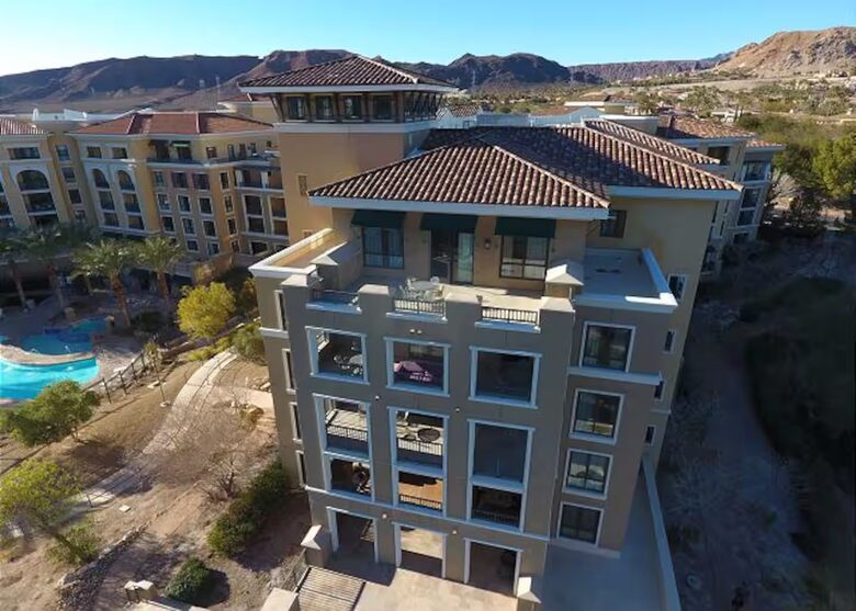 Top-Floor Luxury Suite Overlooking the Water & Montelago Village - Henderson, Nevada
