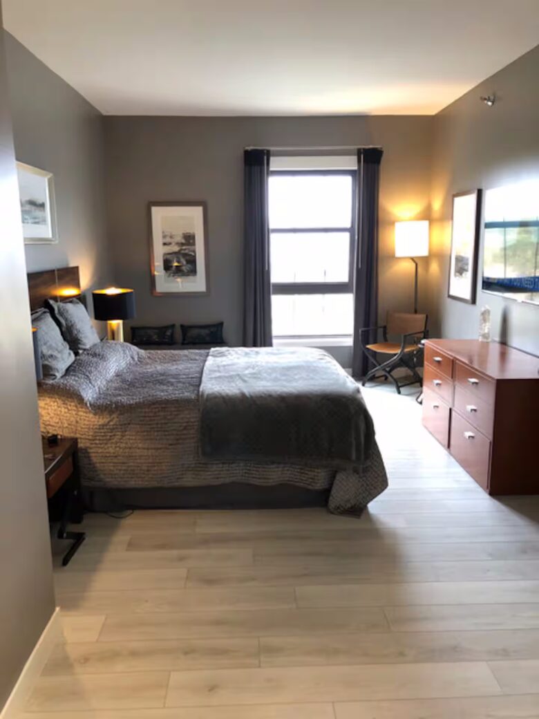 Top-Floor Luxury Suite Overlooking the Water & Montelago Village - Henderson, Nevada