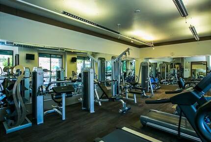 Top-Floor Luxury Suite Overlooking the Water & Montelago Village - Henderson, Nevada