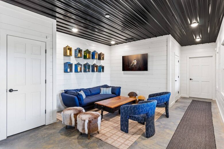 Cozy Modern Cabin for the Perfect Winter Getaway - Mineral Bluff, Georgia