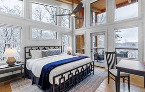 Cozy Modern Cabin for the Perfect Winter Getaway - Mineral Bluff, Georgia