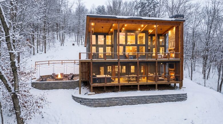 Cozy Modern Cabin for the Perfect Winter Getaway - Mineral Bluff, Georgia