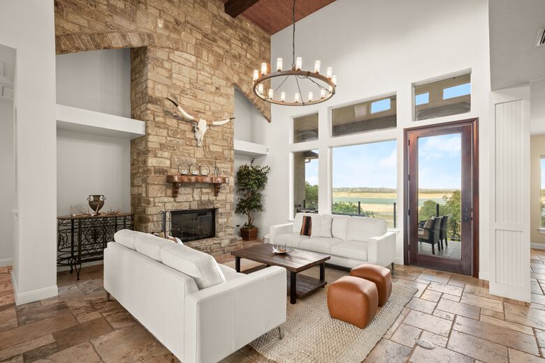 Sunset Ridge Oasis | Spacious 5-Bed Home Overlooking Lake Travis - Austin, Texas