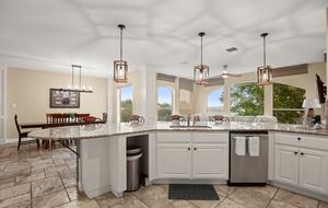 Sunset Ridge Oasis | Spacious 5-Bed Home Overlooking Lake Travis - Austin, Texas