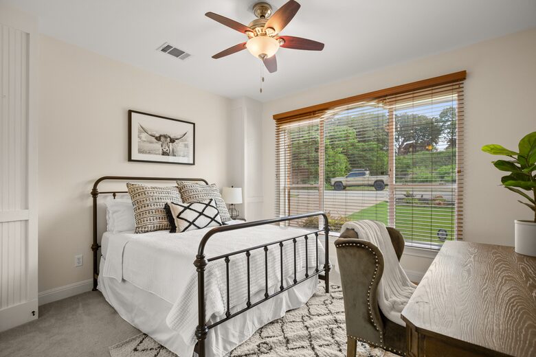 Sunset Ridge Oasis | Spacious 5-Bed Home Overlooking Lake Travis - Austin, Texas