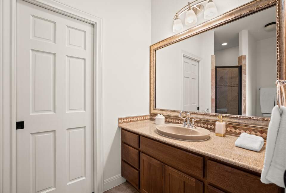 Sunset Ridge Oasis | Spacious 5-Bed Home Overlooking Lake Travis - Austin, Texas