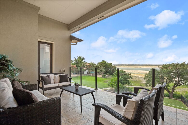 Sunset Ridge Oasis | Spacious 5-Bed Home Overlooking Lake Travis - Austin, Texas