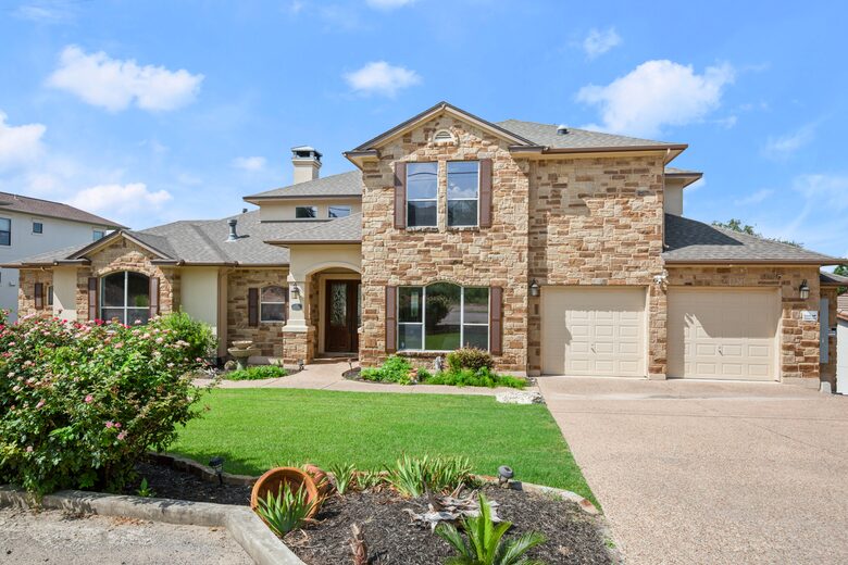 Sunset Ridge Oasis | Spacious 5-Bed Home Overlooking Lake Travis - Austin, Texas