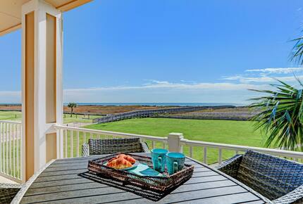 Gulf-front Luxe | Panoramic Views & Resort Amenities at Pointe West - Galveston, Texas