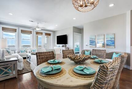 Gulf-front Luxe | Panoramic Views & Resort Amenities at Pointe West - Galveston, Texas