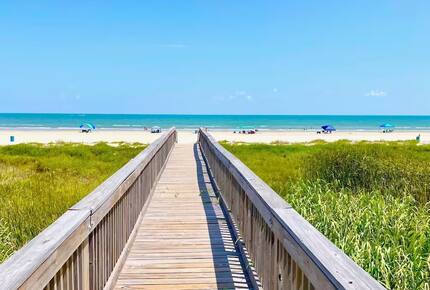 Gulf-front Luxe | Panoramic Views & Resort Amenities at Pointe West - Galveston, Texas