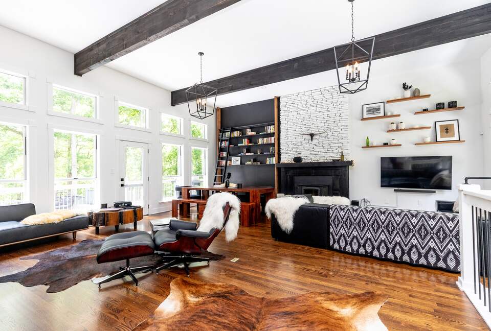 Tennessee Countryside Haven with Expansive Views & Modern Comforts - Franklin, Tennessee