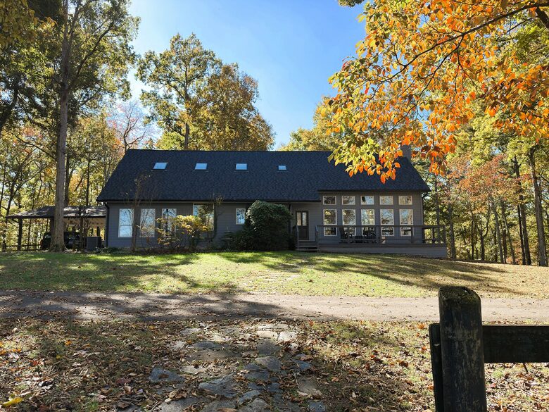 Tennessee Countryside Haven with Expansive Views & Modern Comforts - Franklin, Tennessee