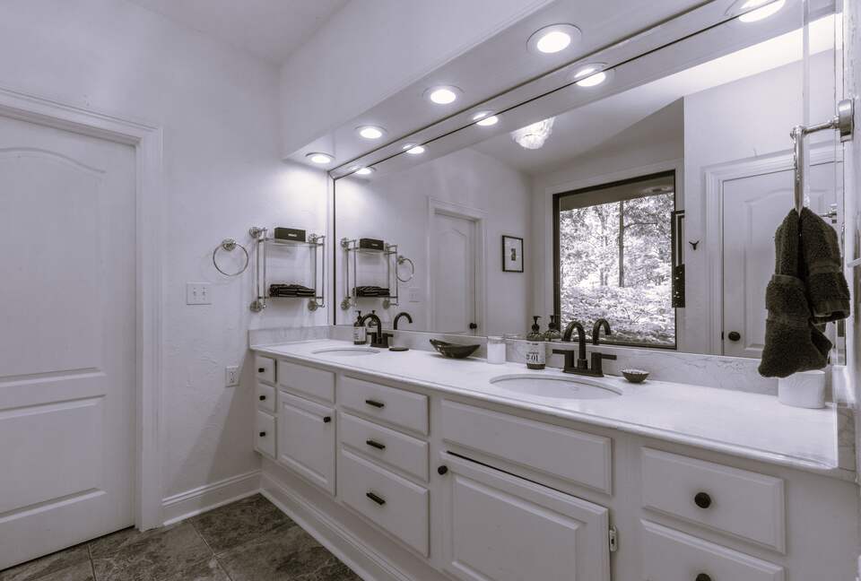 Tennessee Countryside Haven with Expansive Views & Modern Comforts - Franklin, Tennessee