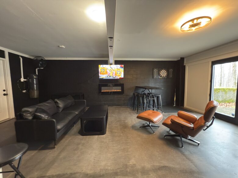 Tennessee Countryside Haven with Expansive Views & Modern Comforts - Franklin, Tennessee