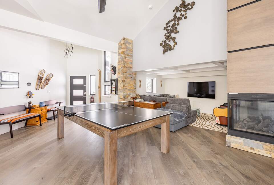 Modern Alpine Chalet Walkable to Heavenly - South Lake Tahoe, California