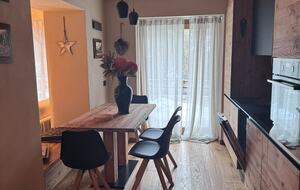 Warm Wood-Clad Apartment in the Heart of Courmayeur - Courmayeur, Italy