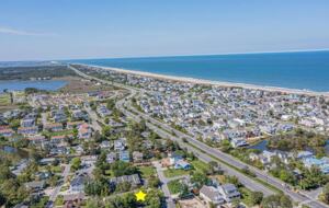 Bethany Breeze Retreat - Bethany Beach, Delaware
