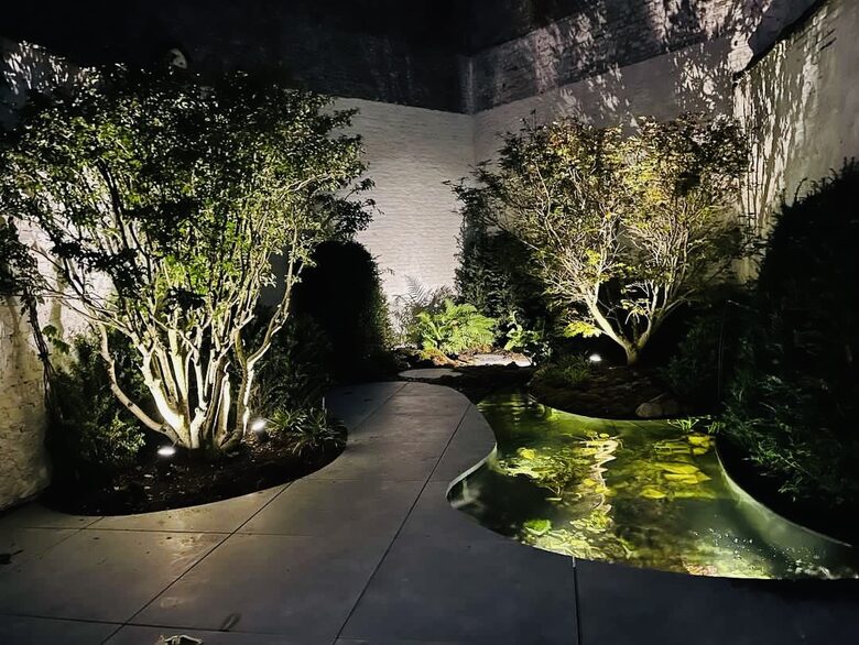 Elegant Heritage Home with Private Zen Garden - Antwerp, Belgium