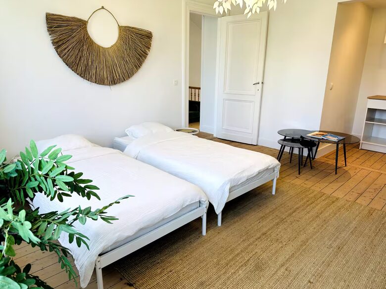 Elegant Heritage Home with Private Zen Garden - Antwerp, Belgium