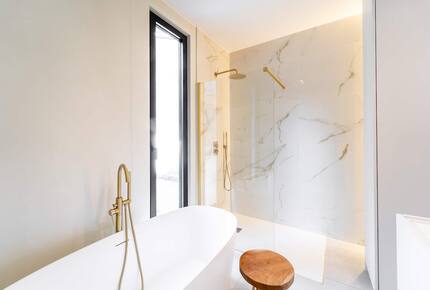 Elegant Heritage Home with Private Zen Garden - Antwerp, Belgium