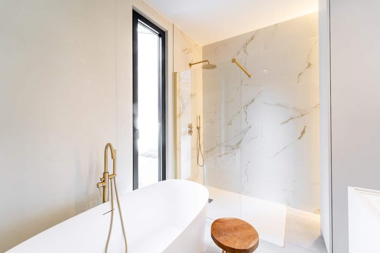 Elegant Heritage Home with Private Zen Garden - Antwerp, Belgium