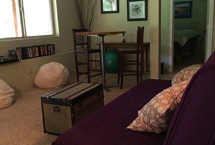 Husum Hideaway - Husum, Washington