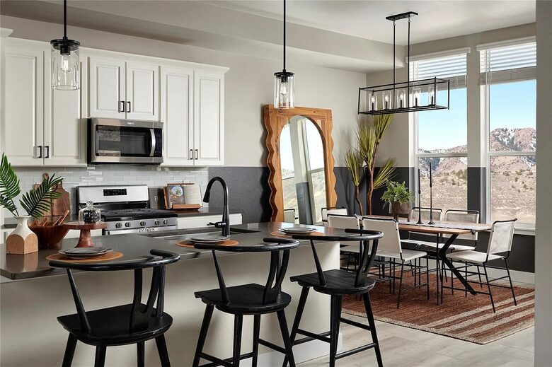 Green Mountain Vista House - Lakewood, Colorado