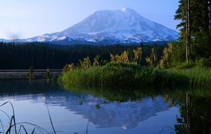 Husum Hideaway - Husum, Washington