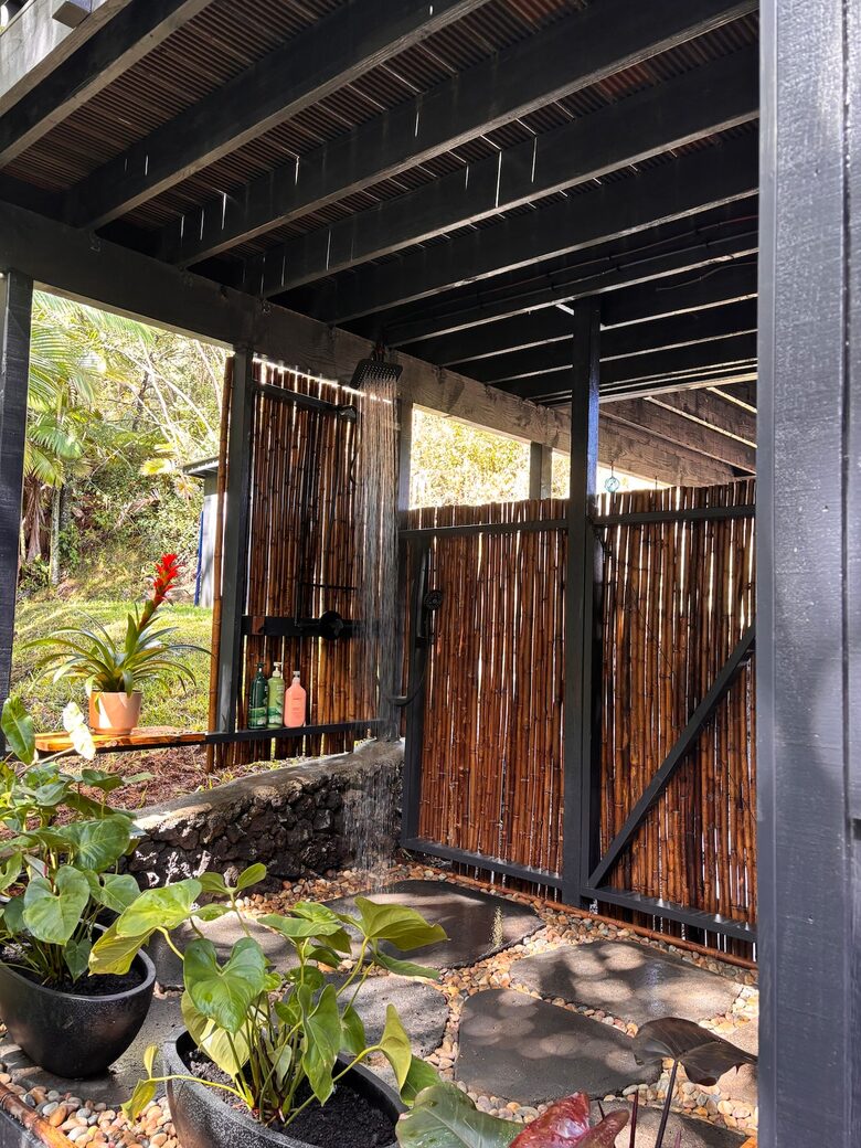 Spring-Fed Serenity | Off-Grid Luxury on the Hāmākua Coast - Hakalau, Hawaii