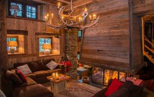 Alpine Haven with Panoramic Matterhorn Views - Cuneaz, Ayas, Italy