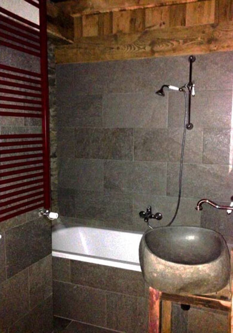 Alpine Haven with Panoramic Matterhorn Views - Cuneaz, Ayas, Italy