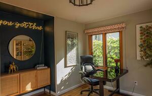 La Jolla Coastal Retreat Near Windansea Beach - La Jolla, California