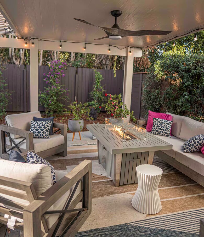 La Jolla Coastal Retreat Near Windansea Beach - La Jolla, California