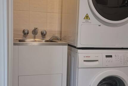 Luxury on Cylinder Beach - Point Lookout, Australia