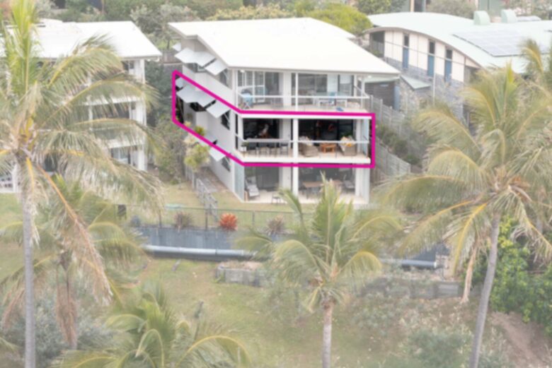 Luxury on Cylinder Beach - Point Lookout, Australia